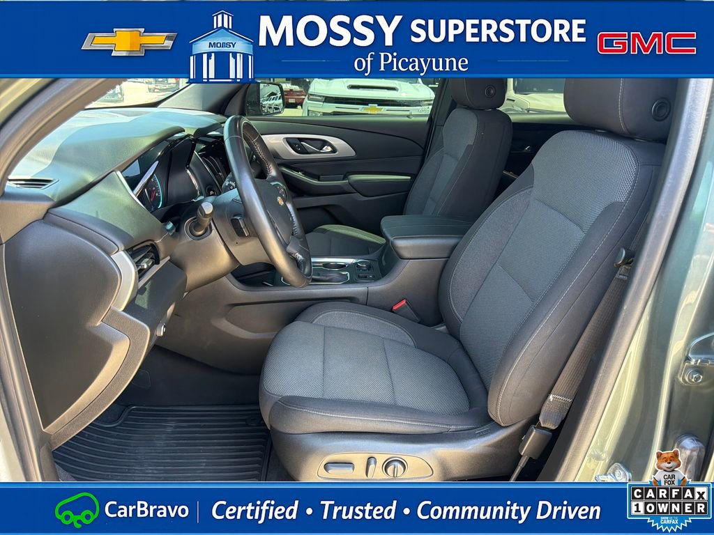 Certified 2022 Chevrolet Traverse LT FWD image 12