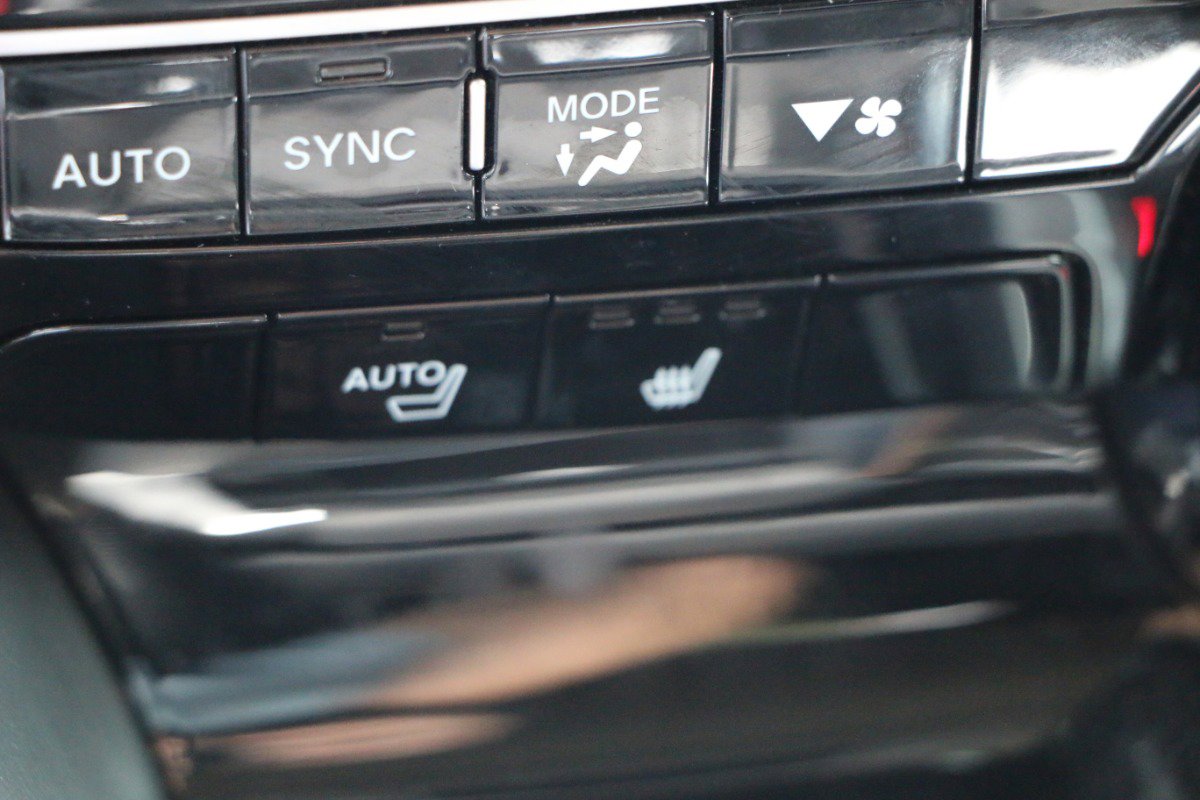 Used 2023 Acura MDX FWD w/ Technology Package image 25