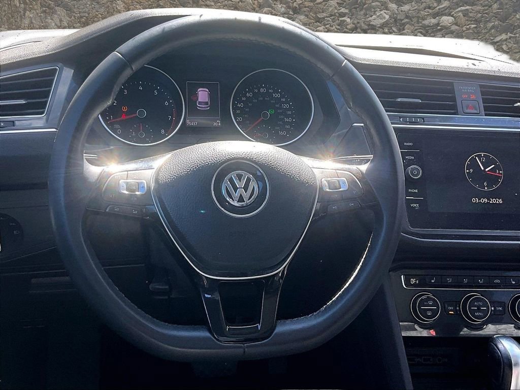Used 2020 Volkswagen Tiguan SE image 5