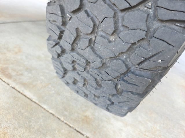 Used 2015 Jeep Wrangler Unlimited Sahara w/ Connectivity Group AWD/4WD image 61