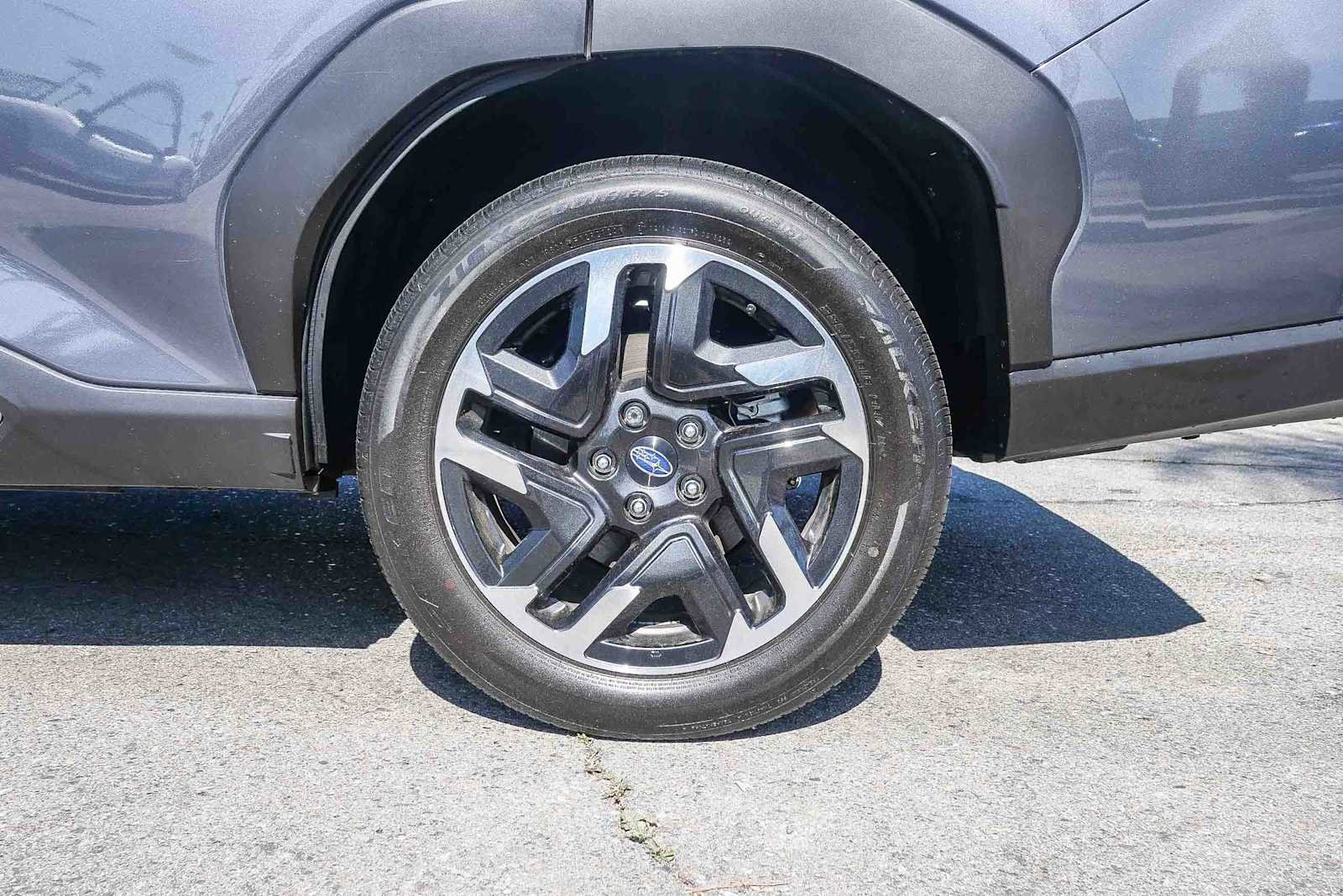 Certified 2025 Subaru Forester Limited image 6