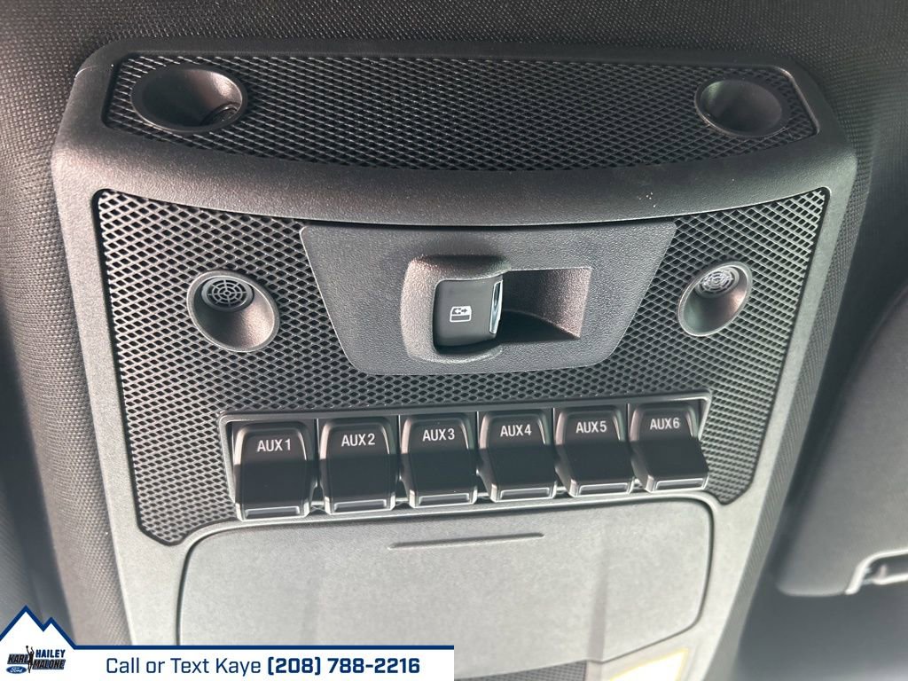 Used 2022 Ford F350 Platinum w/ Tremor Off-Road Package image 36