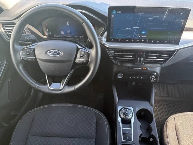 Used 2024 Ford Escape Active w/ Tech Pack #1 AWD/4WD image 3