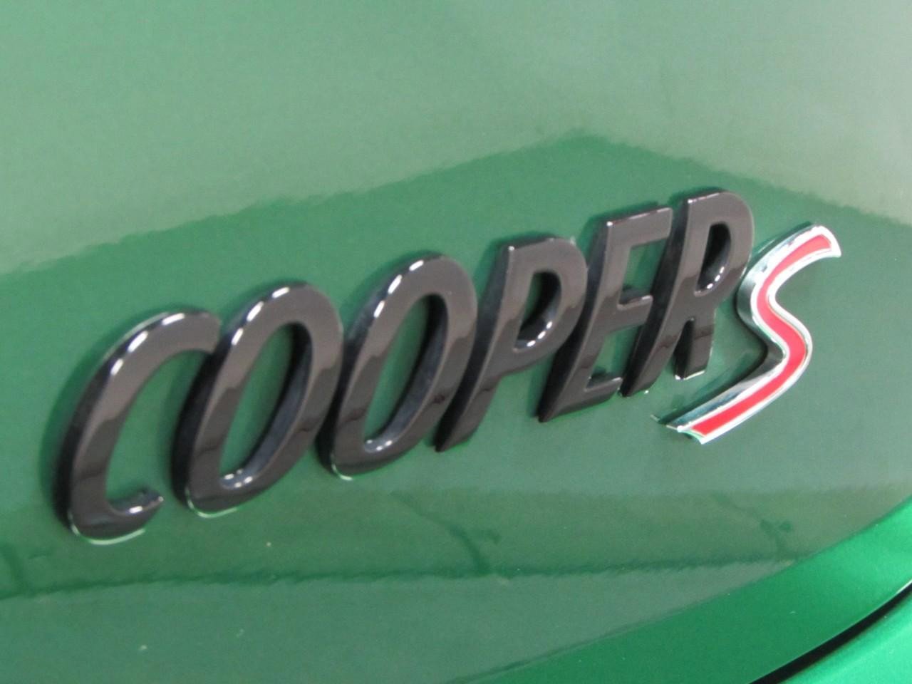 Used 2022 MINI Cooper S w/ Premium Package image 37