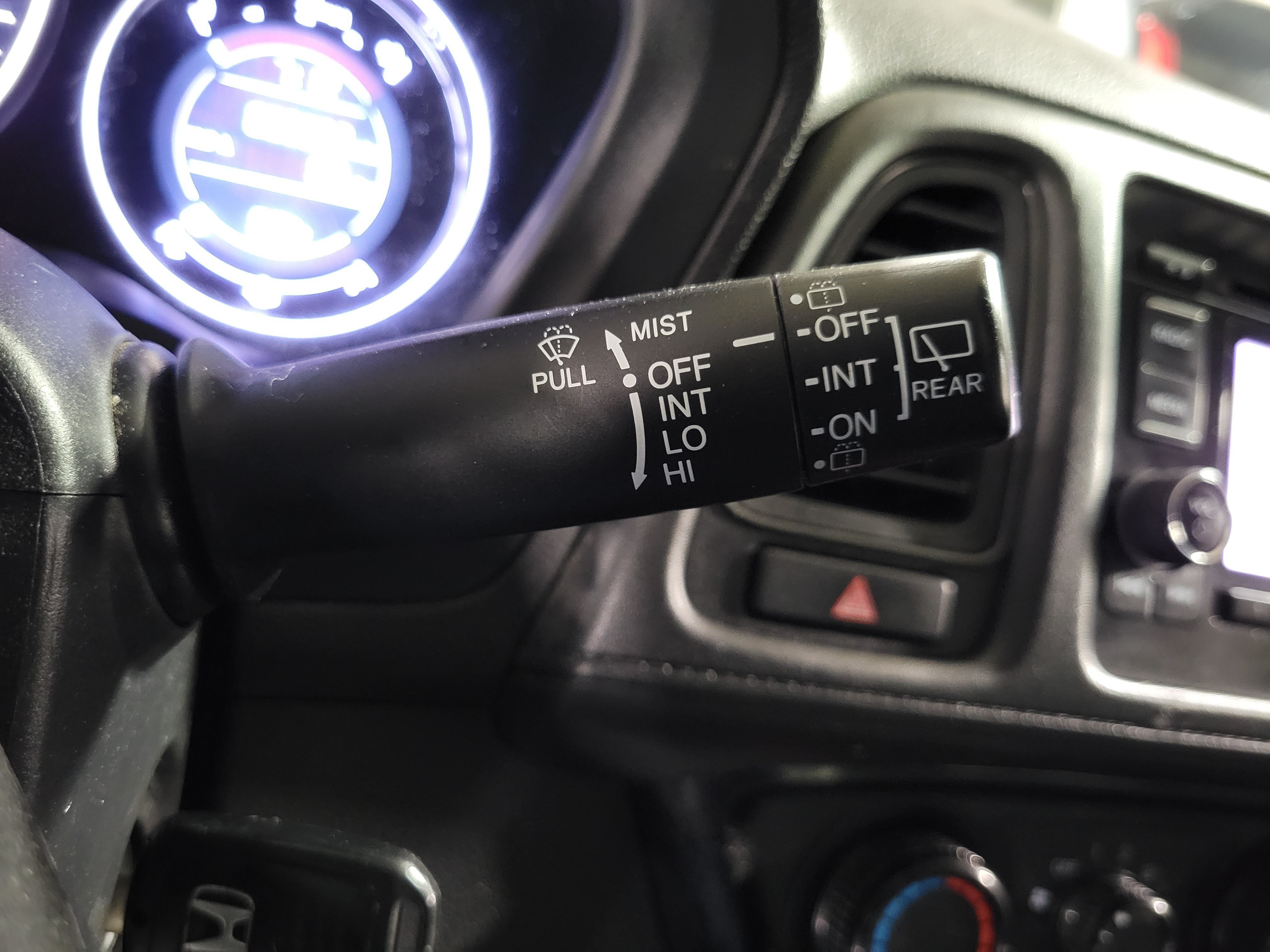 Used 2020 Honda HR-V LX image 31