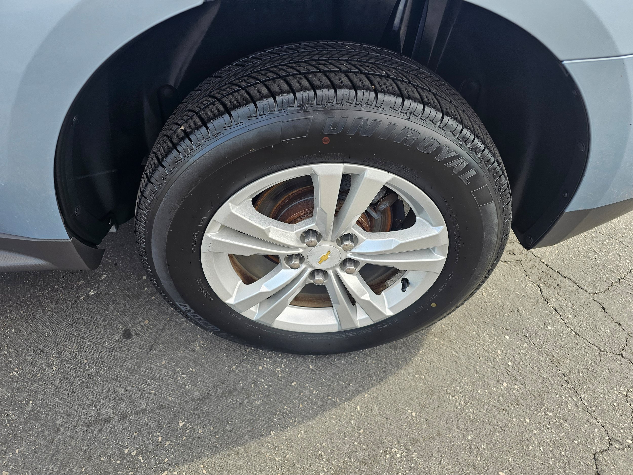 Used 2015 Chevrolet Equinox LT FWD image 9