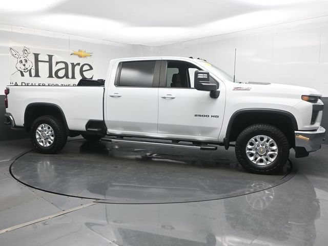Used 2022 Chevrolet Silverado 2500 LT w/ Convenience Package AWD/4WD image 1