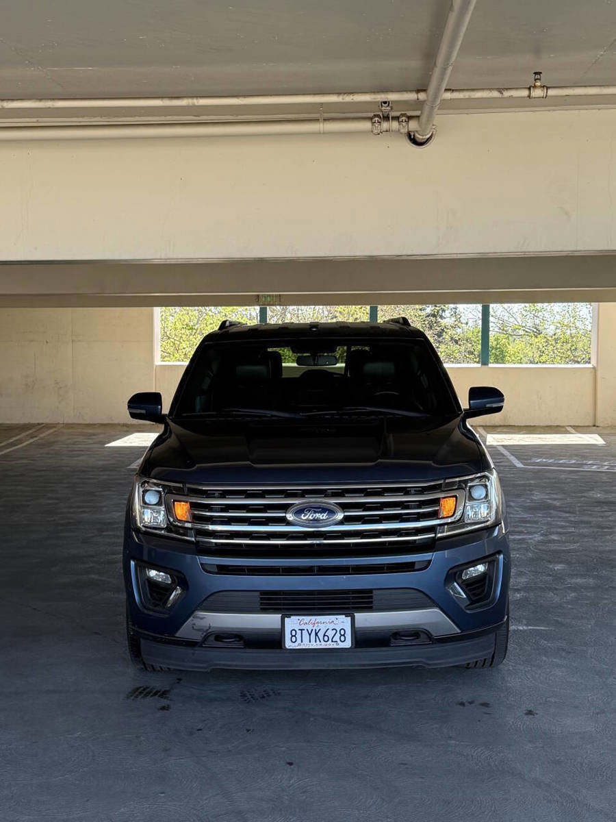 Used 2018 Ford Expedition Max XLT image 21