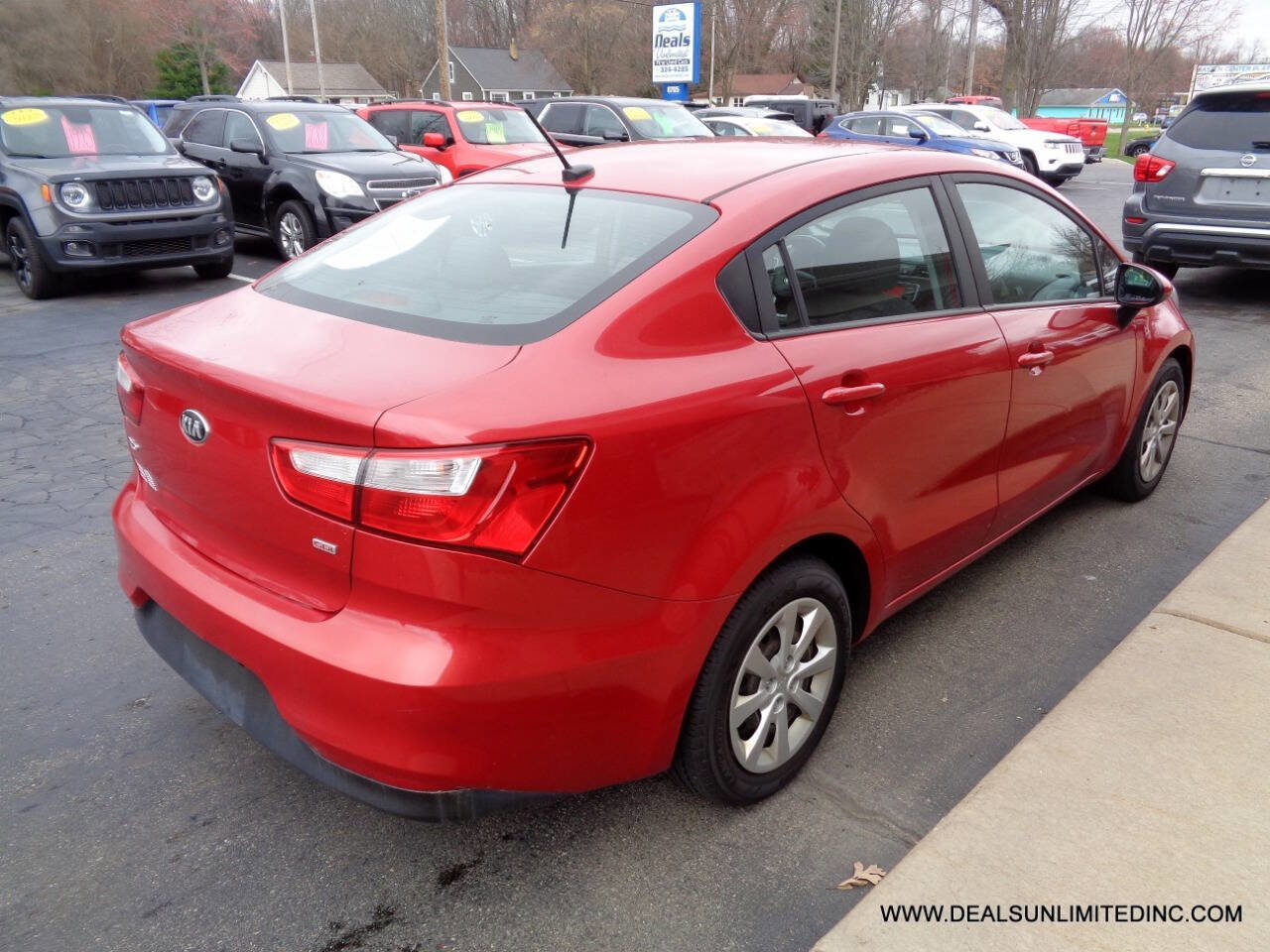 Used 2017 Kia Rio LX w/ Power Package image 3