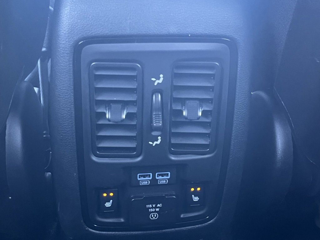 Used 2024 Dodge Durango GT image 19