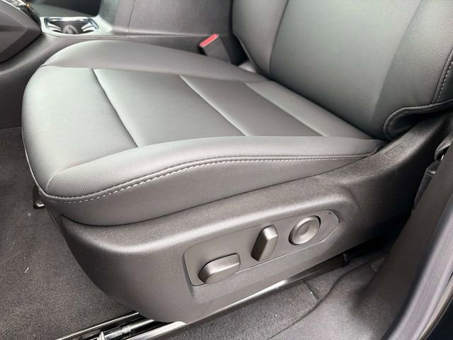 New 2026 GMC Canyon Elevation w/ Convenience Package image 19