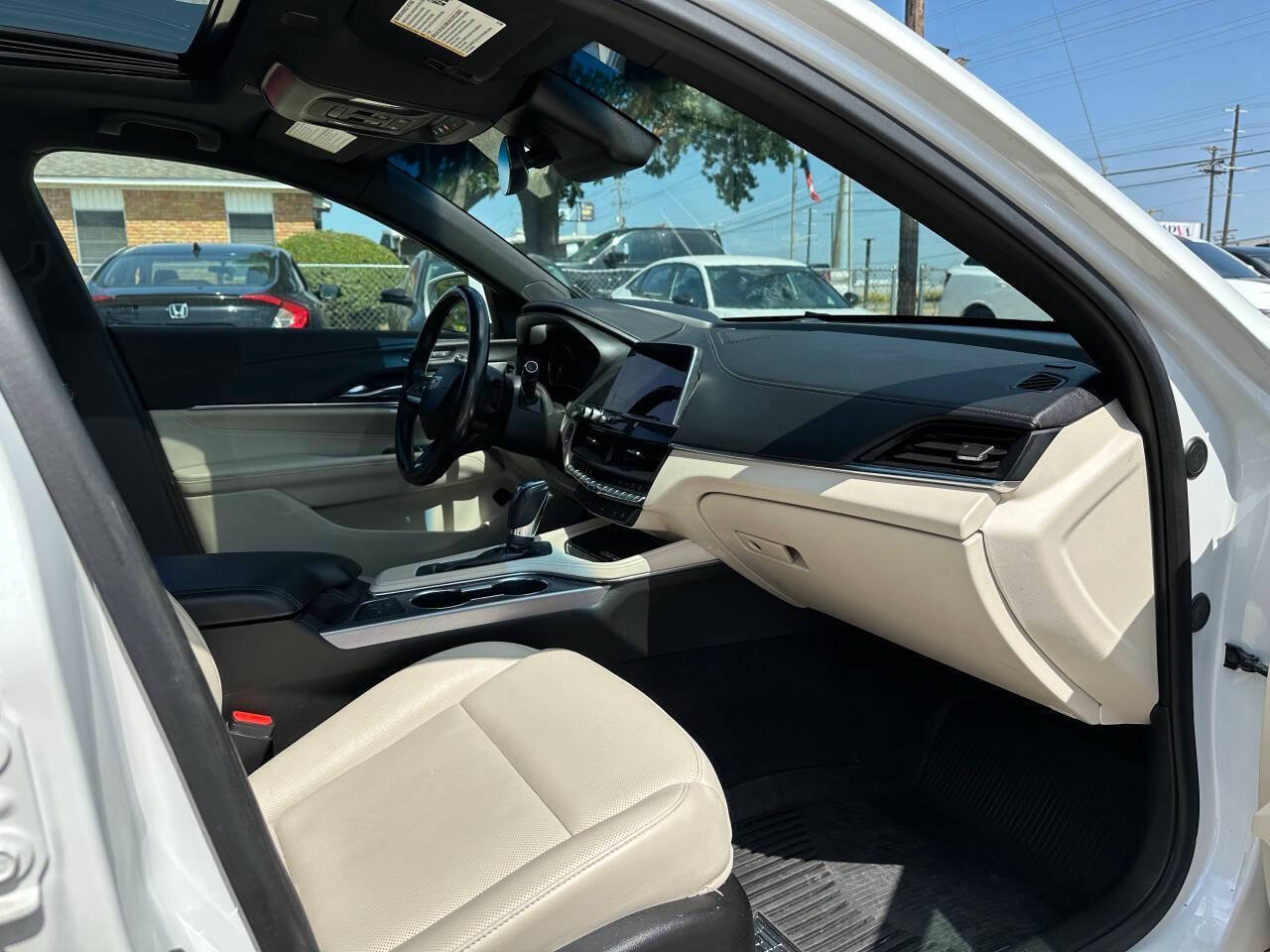 Used 2020 Cadillac CT4 Premium Luxury AWD/4WD image 18