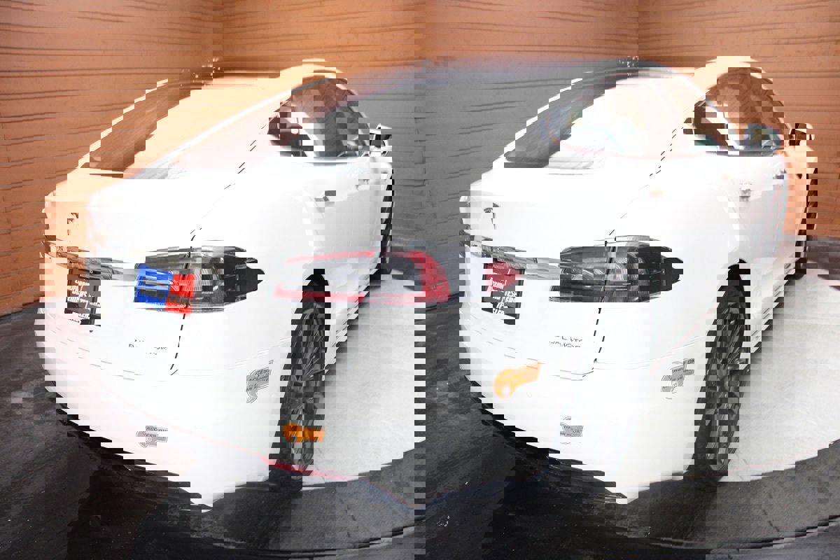 Used 2020 Tesla Model S Long Range AWD image 20