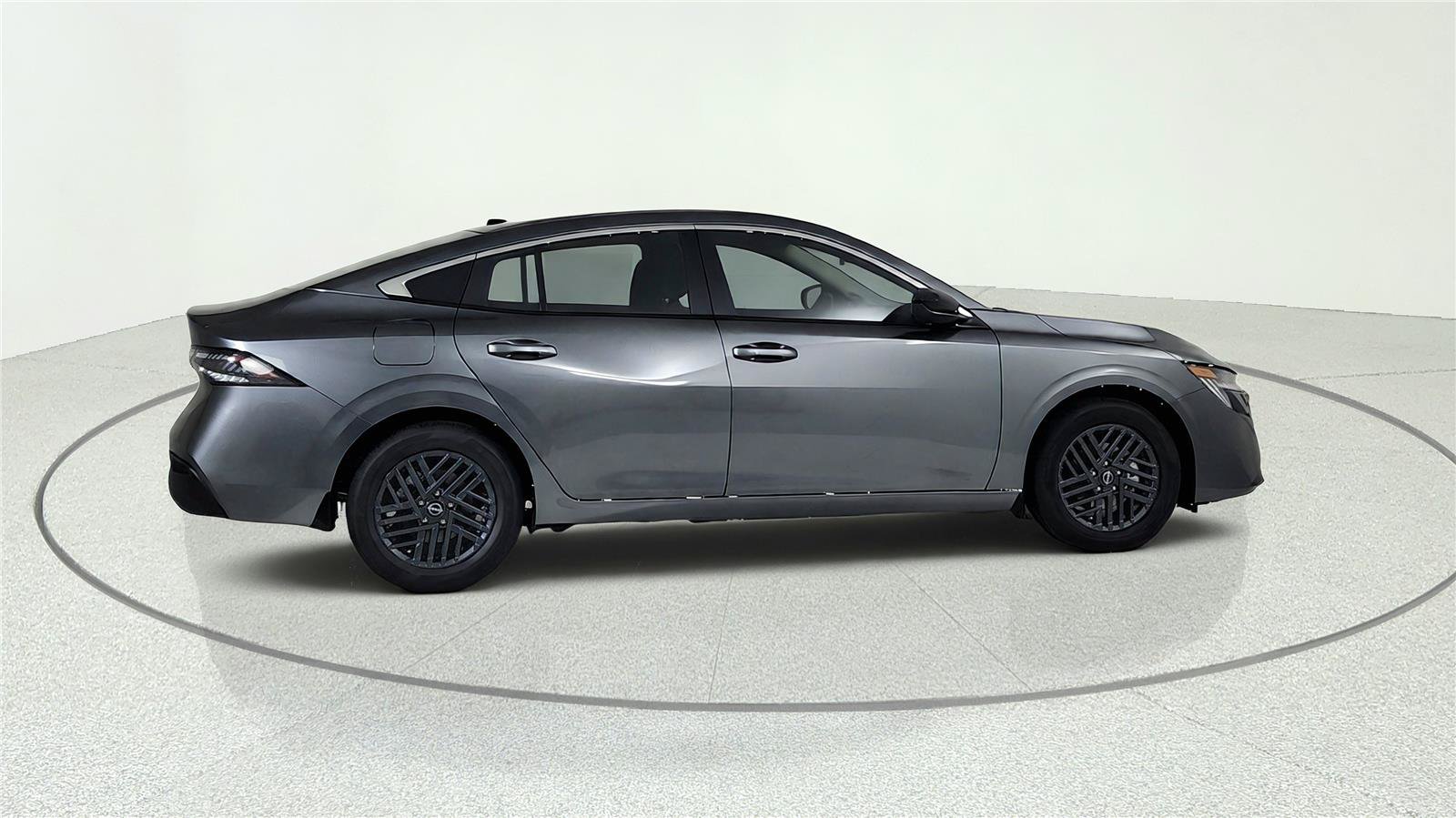 Used 2026 Nissan Sentra SV w/ Floor Mat Package FWD image 7