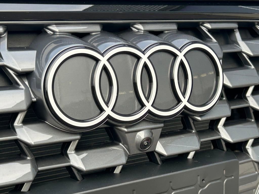 New 2025 Audi Q5 Premium Plus image 36
