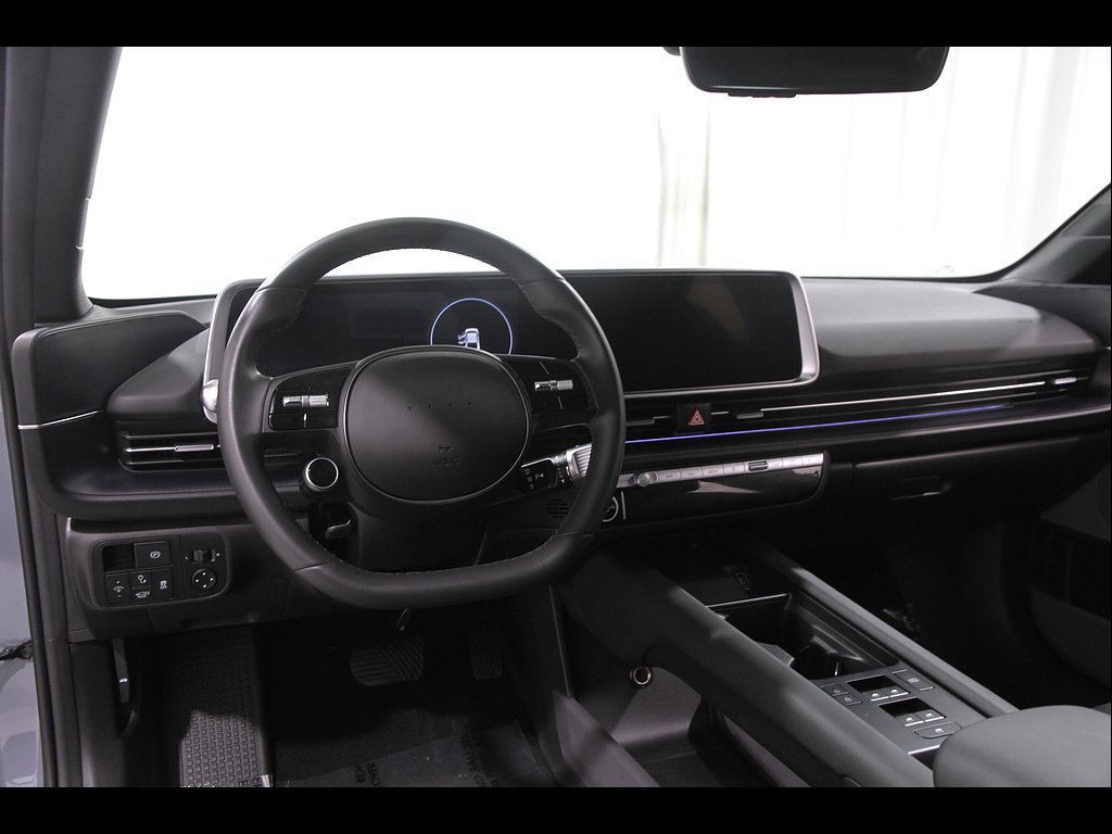 Certified 2023 Hyundai Ioniq 6 SEL RWD image 6