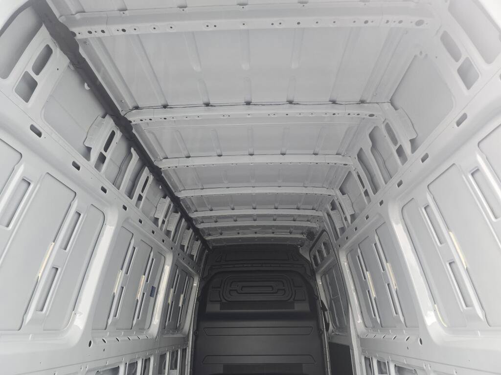New 2025 Mercedes-Benz eSprinter 170 Cargo image 20