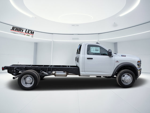New 2026 RAM 4500 Tradesman w/ Chrome Appearance Group RWD image 2