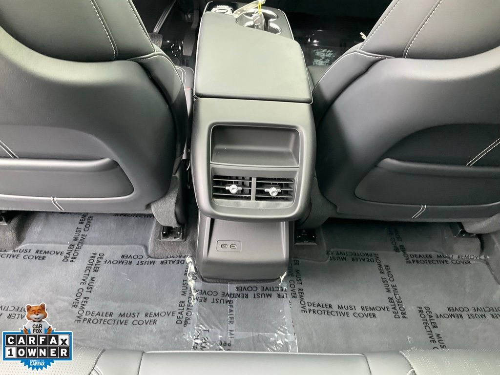 Used 2024 Cadillac Lyriq Sport RWD image 35