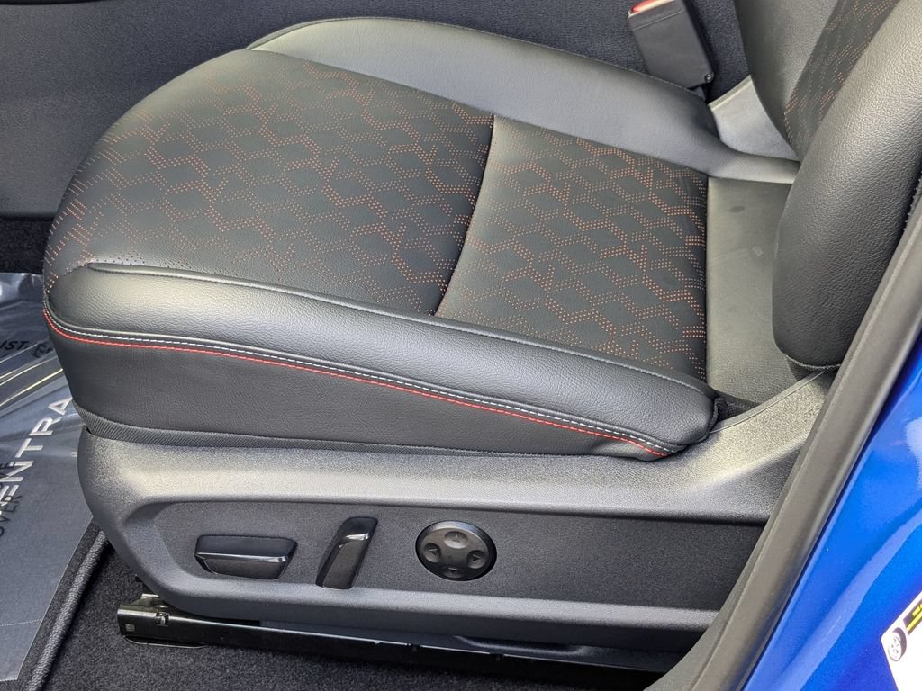 New 2026 Nissan Sentra SR w/ SR Premium Package FWD image 13