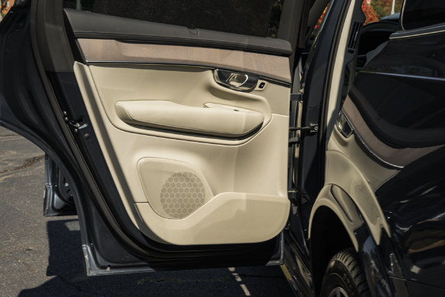 Certified 2026 Volvo XC90 B6 Ultra AWD/4WD image 38