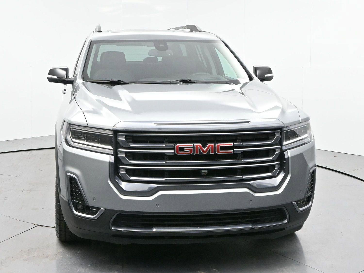 Used 2023 GMC Acadia AT4 w/ Technology Package image 3
