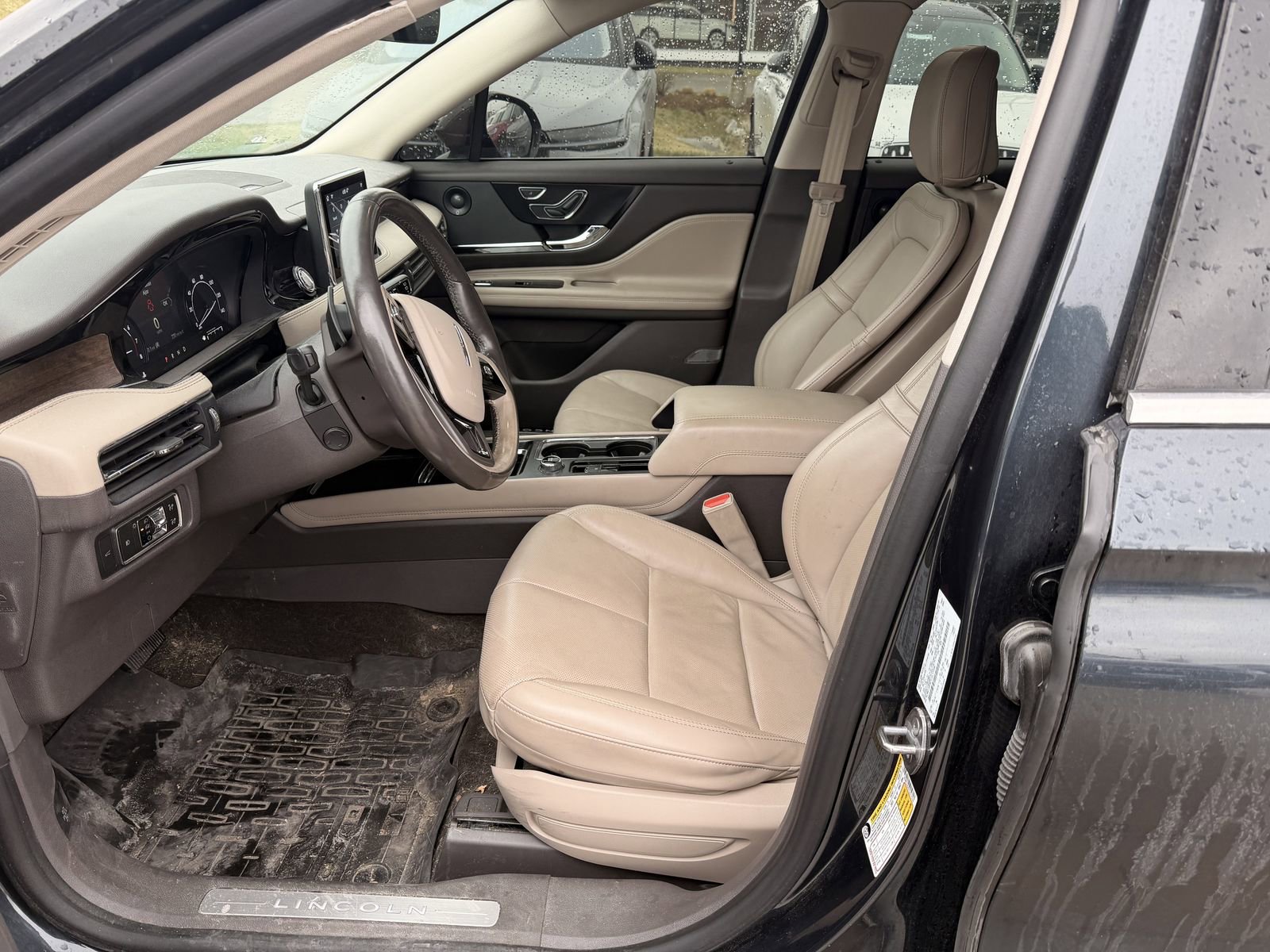 Used 2020 Lincoln Corsair Reserve w/ Elements Package image 5