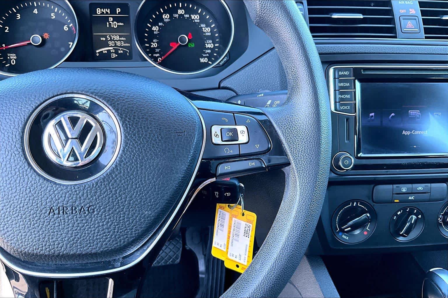 Used 2016 Volkswagen Jetta S FWD image 23