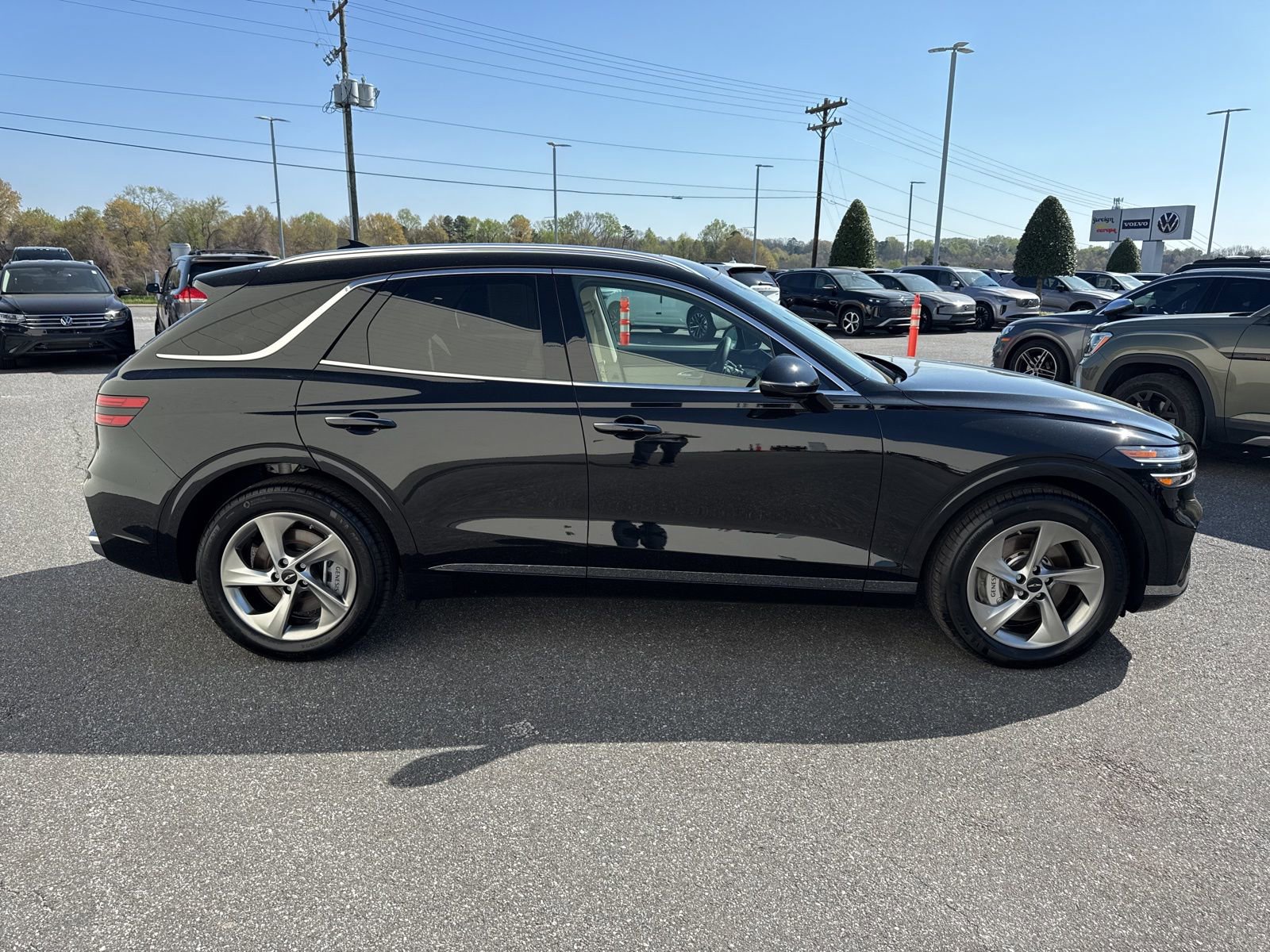 Used 2026 Genesis GV70 2.5T Select AWD/4WD image 8