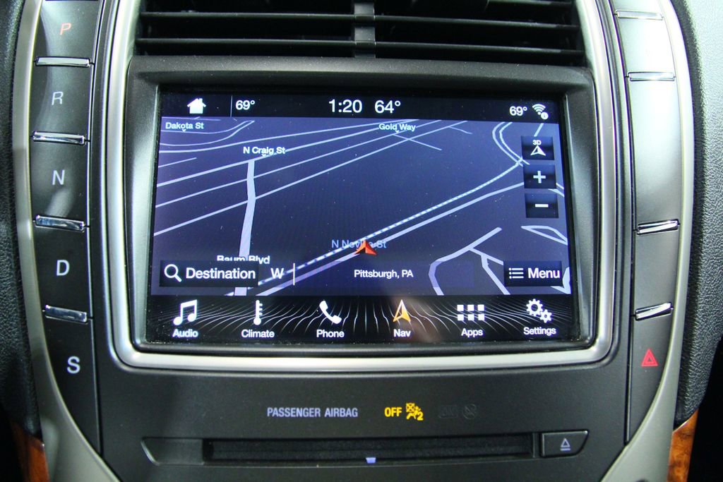 Used 2019 Lincoln Nautilus Reserve w/ Class II Trailer Tow Package AWD/4WD image 14