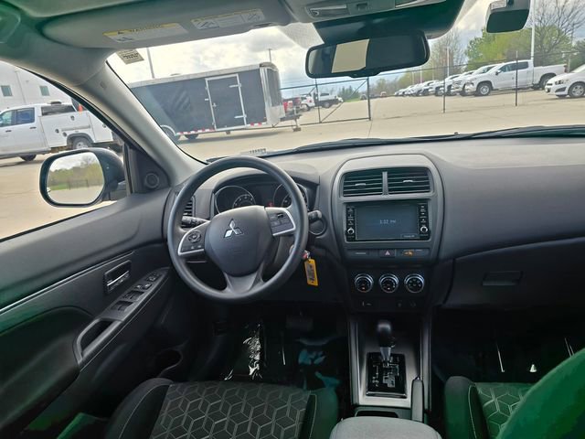 Used 2025 Mitsubishi Outlander Sport ES image 22