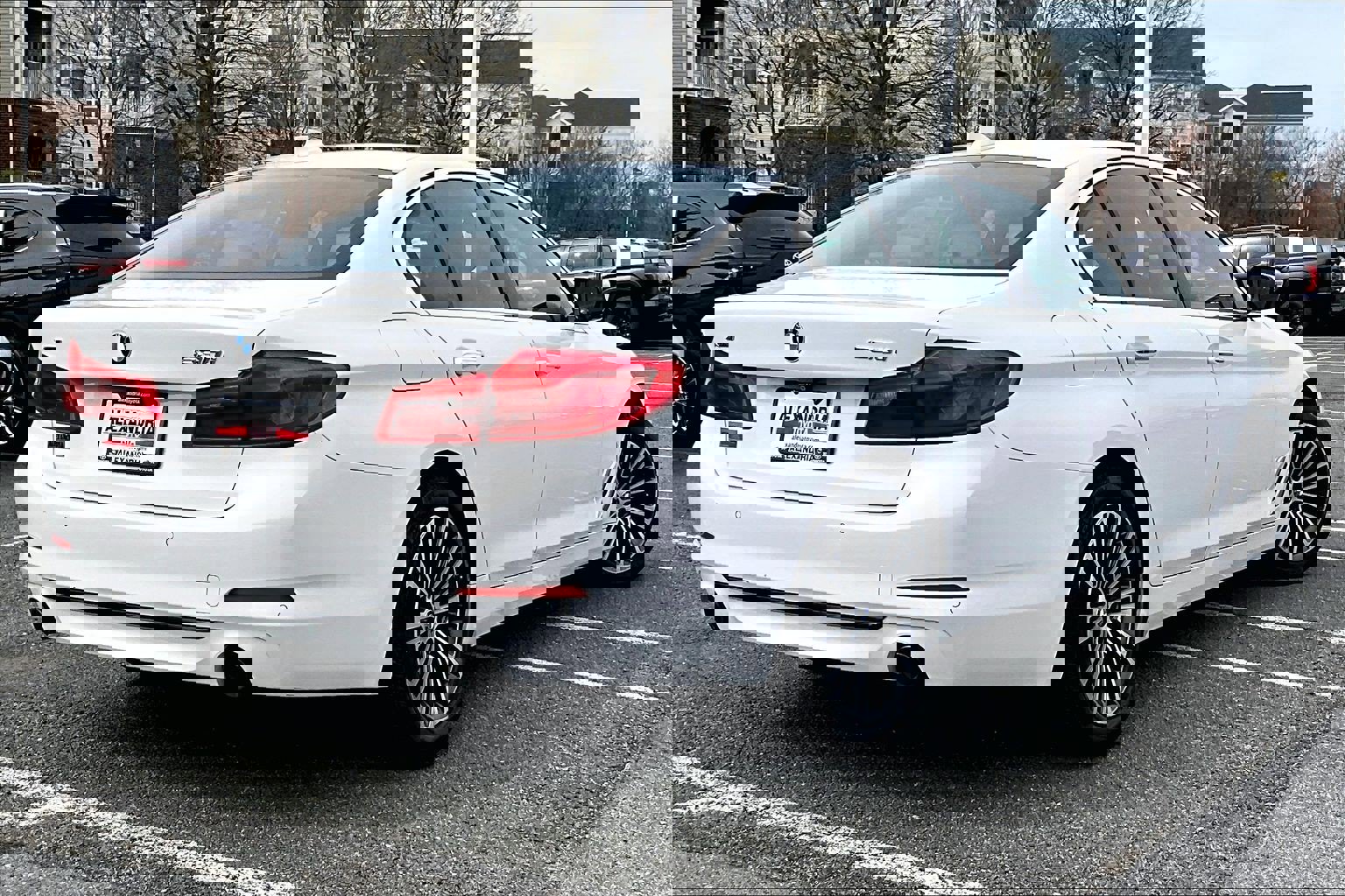 Used 2018 BMW 530i xDrive image 11