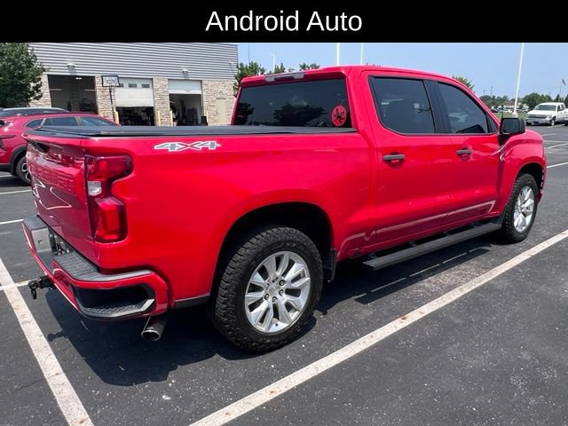 Used 2019 Chevrolet Silverado 1500 Custom w/ Custom Convenience Package AWD/4WD image 3