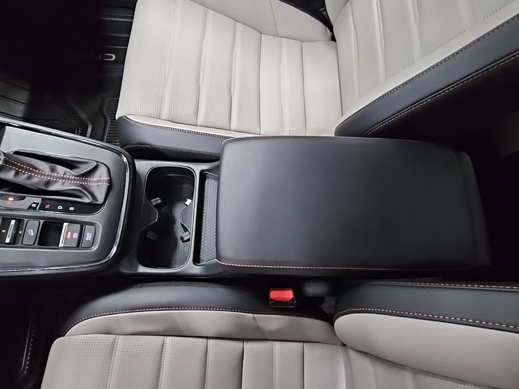Used 2024 Honda CR-V Sport Touring image 25