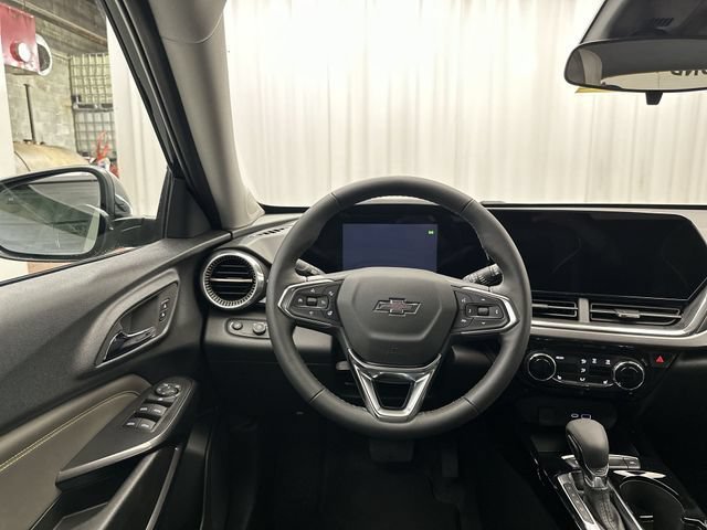 New 2026 Chevrolet Trax ACTIV w/ Driver Confidence Package FWD image 12