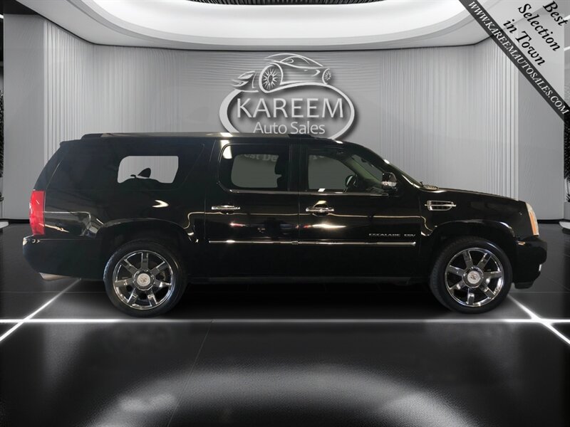Used 2011 Cadillac Escalade ESV Premium AWD/4WD image 4