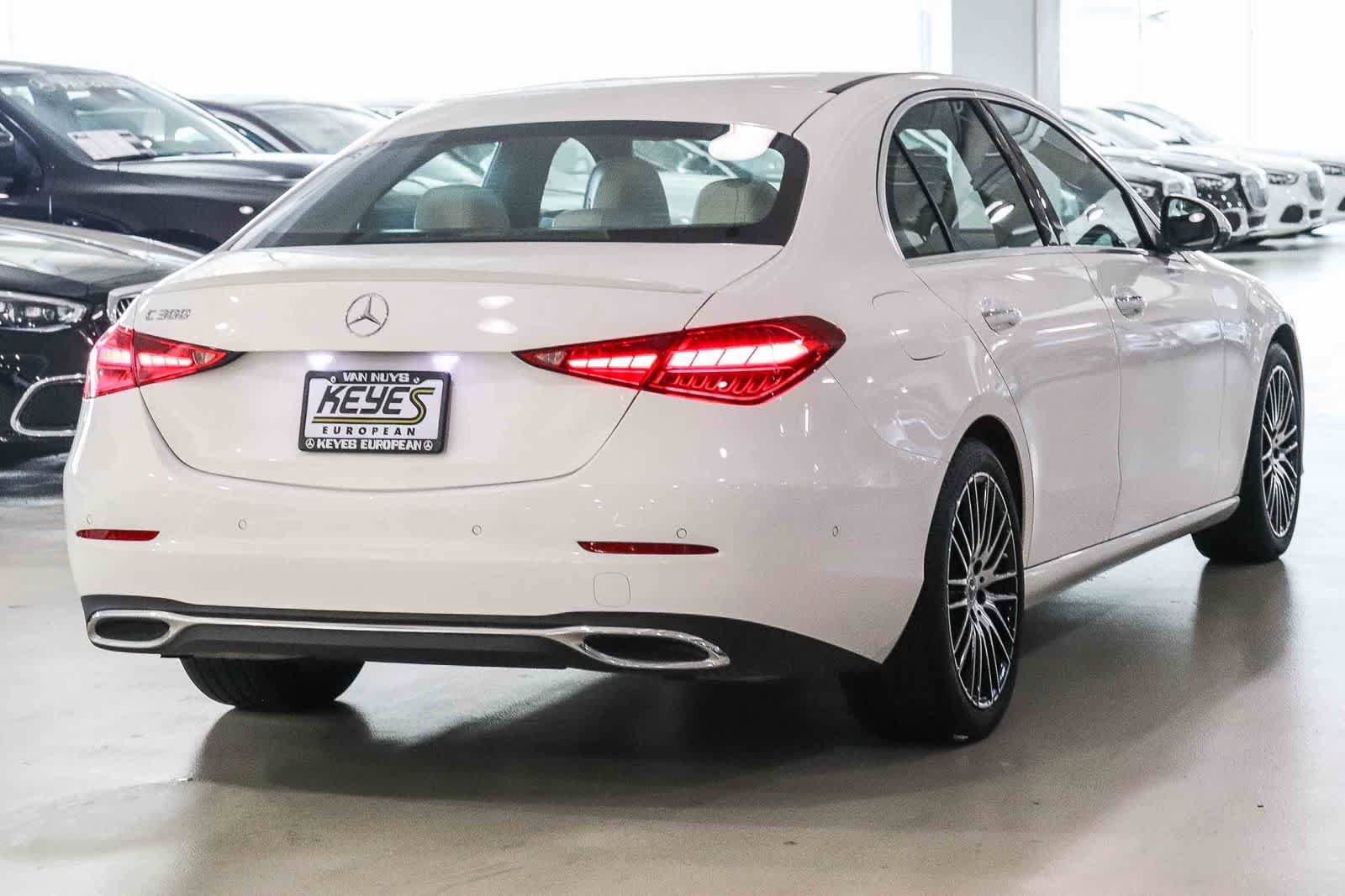 Certified 2023 Mercedes-Benz C 300 Sedan image 4