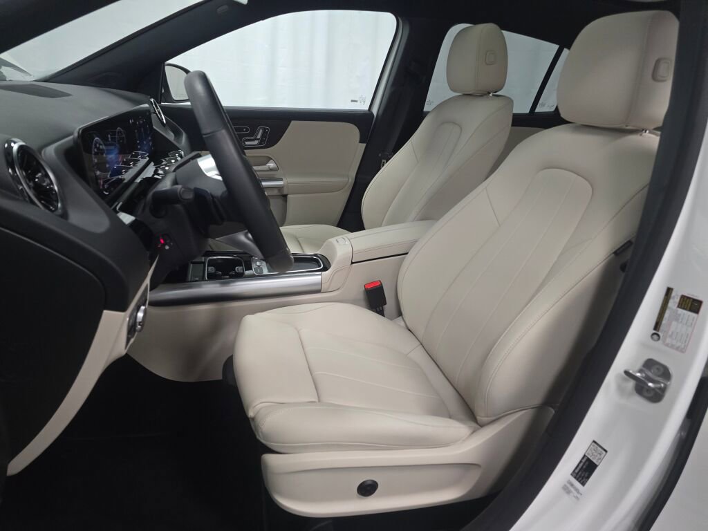 Used 2026 Mercedes-Benz GLA 250 4MATIC image 13