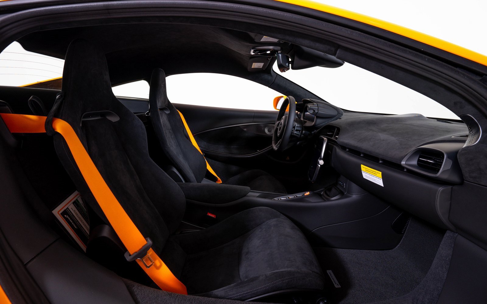 New 2026 McLaren Artura image 19