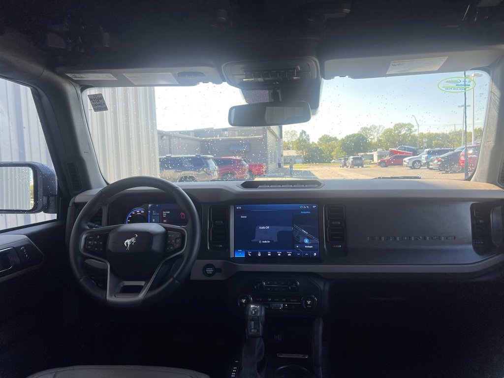 Used 2024 Ford Bronco Wildtrak image 40