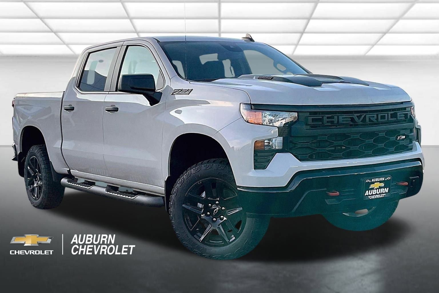 New 2026 Chevrolet Silverado 1500 Custom Trail Boss w/ LPO, Dark Essentials Package video 1