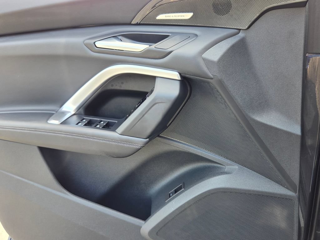 Certified 2025 Audi Q5 Premium AWD/4WD image 26