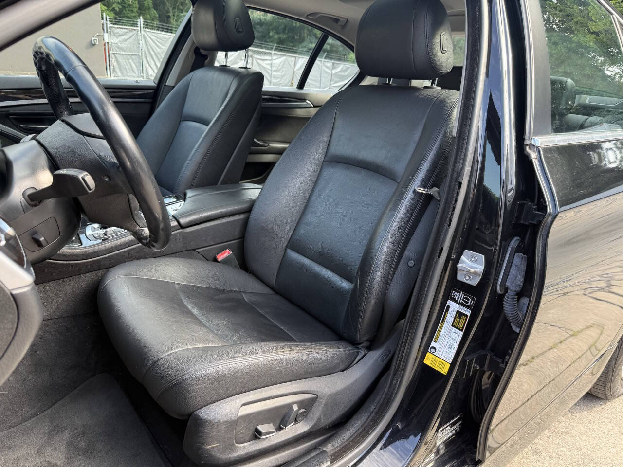 Used 2015 BMW 528i Sedan RWD image 7
