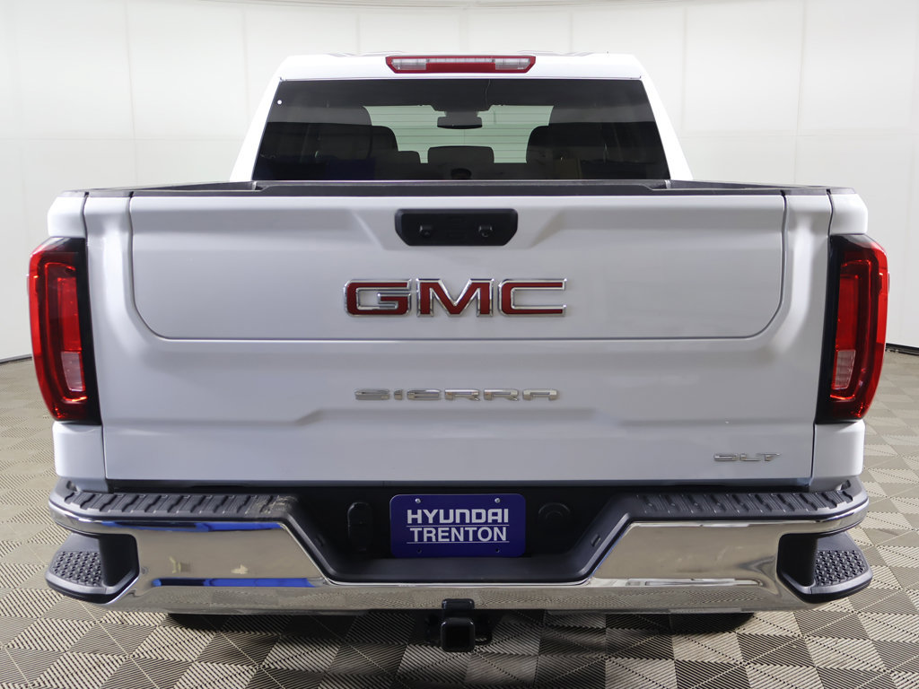 Used 2025 GMC Sierra 1500 SLT AWD/4WD image 11