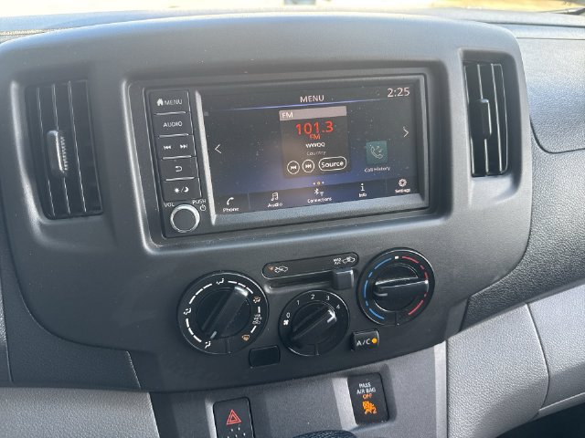 Used 2020 Nissan NV200 S FWD image 20