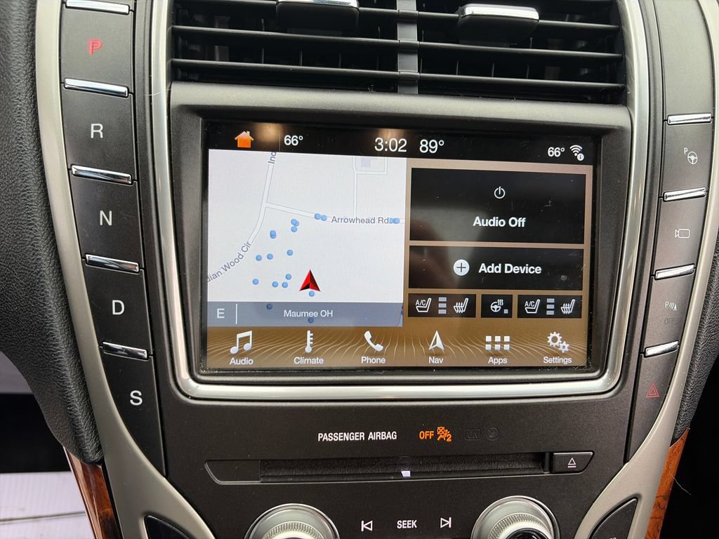 Used 2017 Lincoln MKX Reserve AWD/4WD image 19
