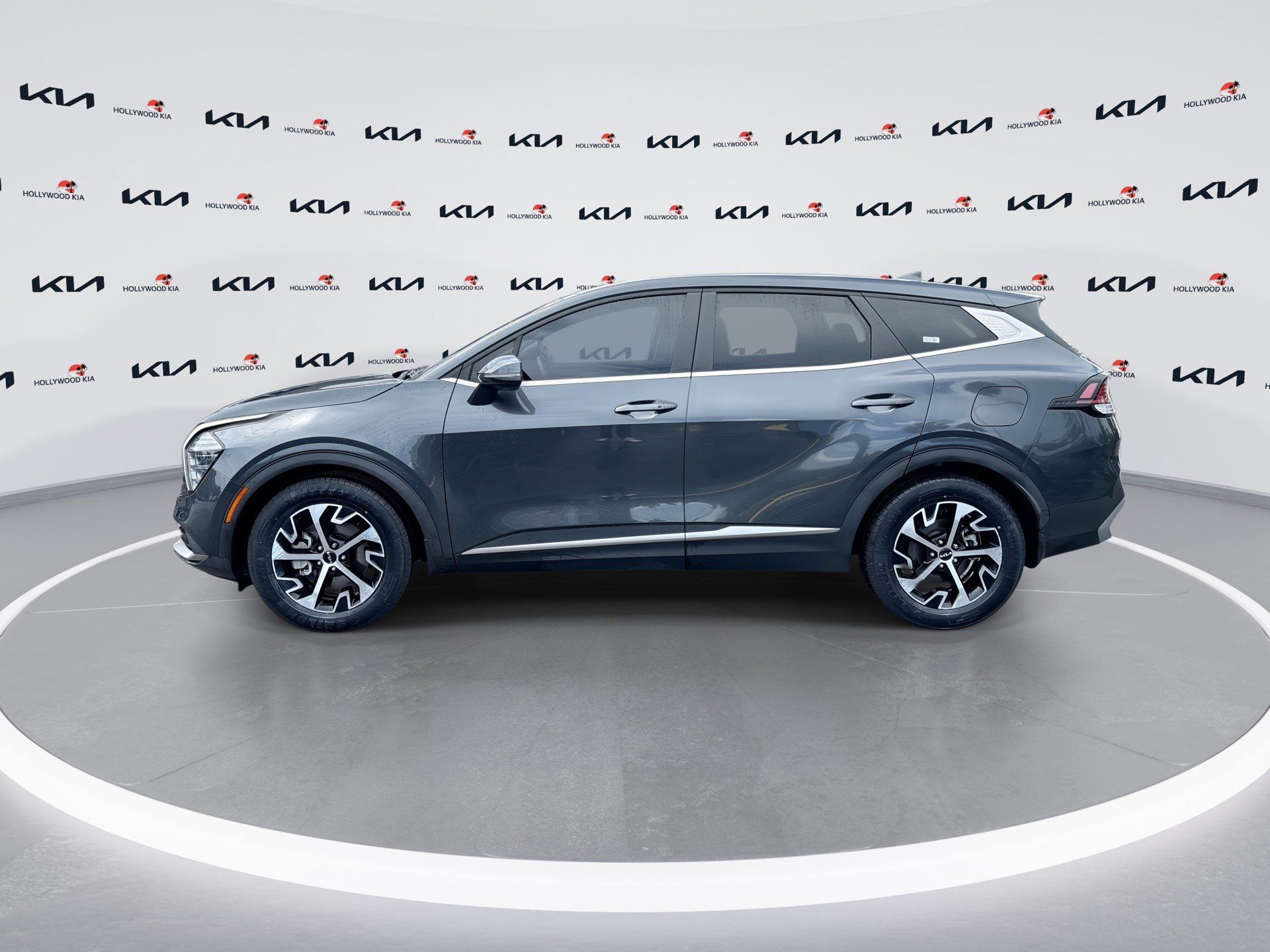 Certified 2024 Kia Sportage EX FWD image 5