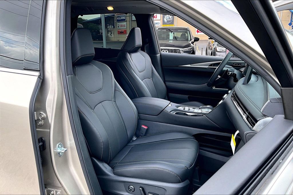 New 2026 INFINITI QX60 Luxe w/ Cargo Package FWD image 48