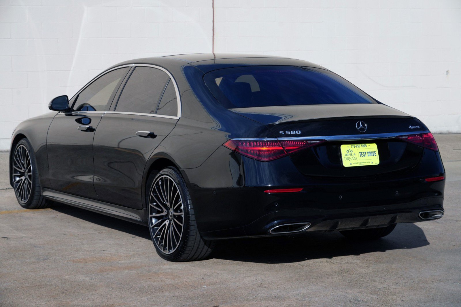 Used 2021 Mercedes-Benz S 580 4MATIC Sedan w/ AMG Line image 56