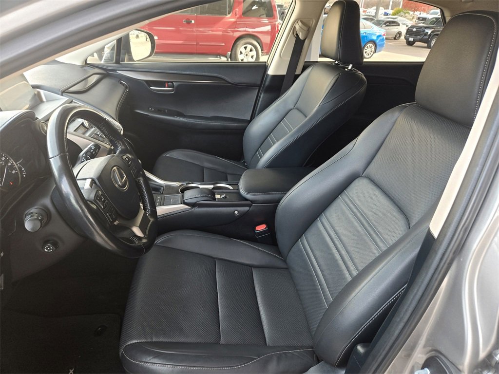 Used 2017 Lexus NX 200t FWD image 25